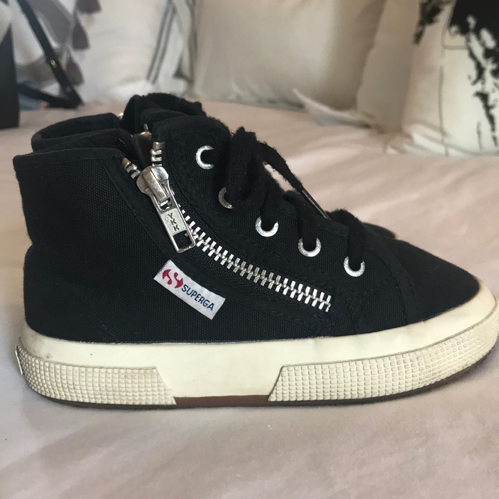 Girls Black Canvas Superga high-tops size 10.5